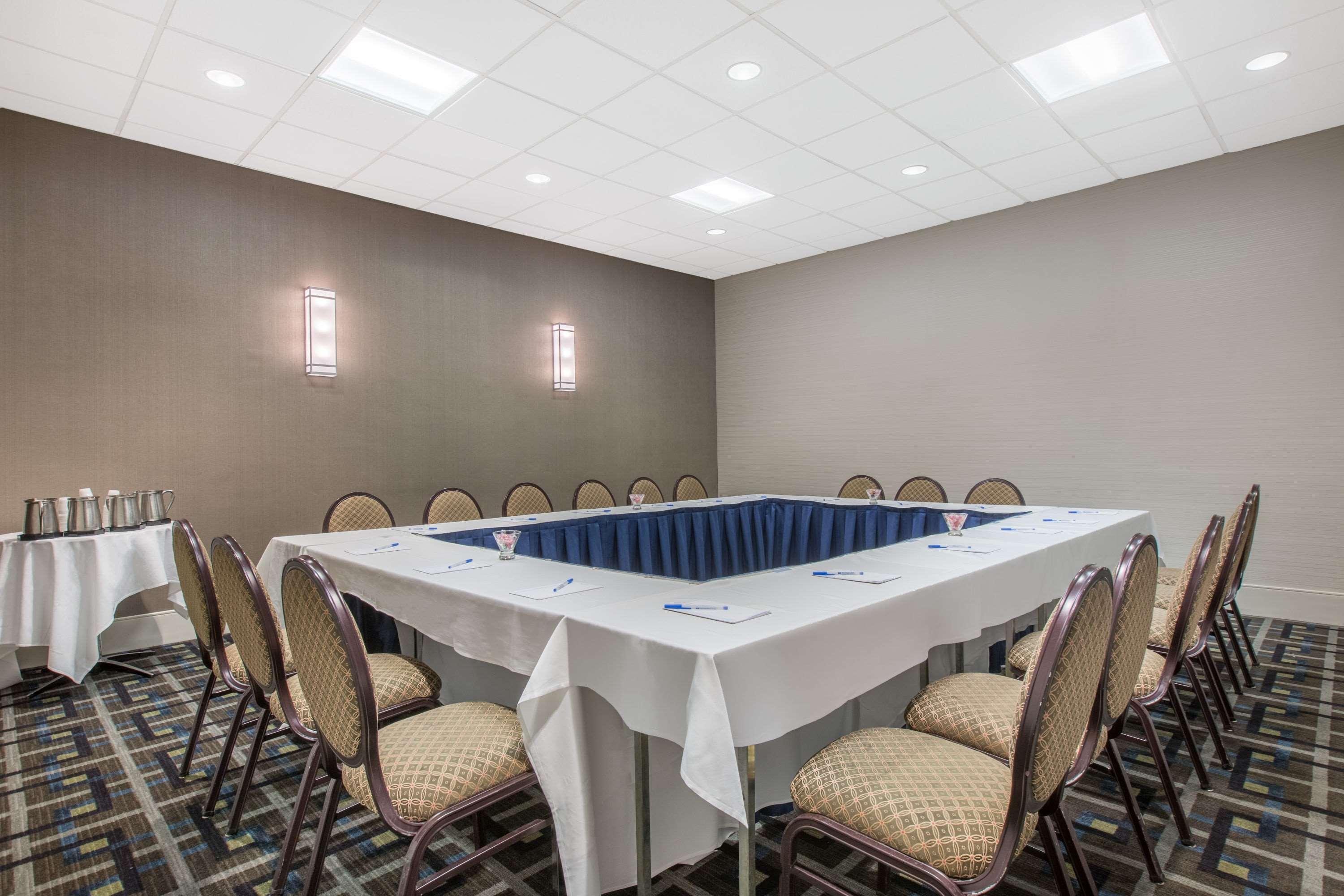 Wyndham Philadelphia-historic District 4*